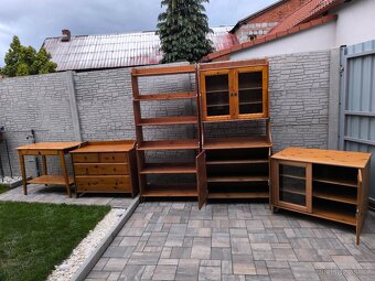 Prodám zachovalý nábytek IKEA LEKSVIK - 4