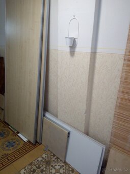 Šatní skříň - 4