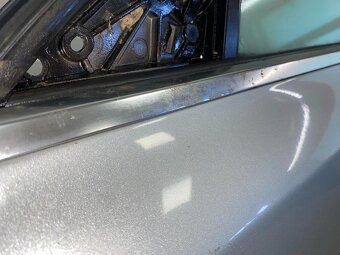 Levé přední dveře stříbrná LY7W Audi A8 4E D3 2005 - 4
