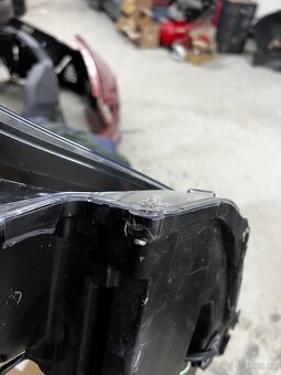 Levé přední světlo Toyota C-HR (81150-F4010) - 4