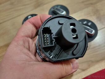 VYPINAC SVETEL OVLADANI SVETEL OVLADAC - 4