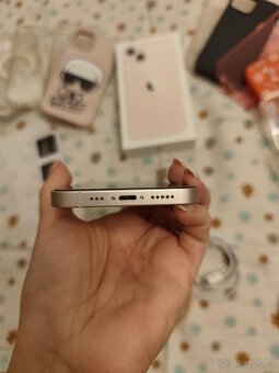 IPhone 13 růžový - 4