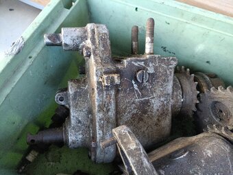 Hurth, Jawa, ČZ - 4