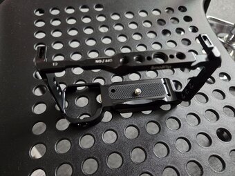 SmallRig 3531 Cage pro Sony ZV-E10 (Arca-Swiss standard) - 4