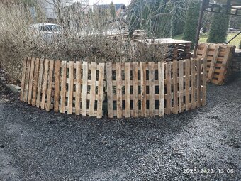 Palety - paletový plot - 4