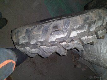 Pneu 750-16, 6,5-16 Protektor - 4