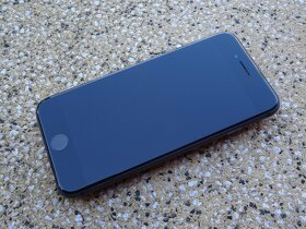 Apple iPhone 8 256B CZ záruka s DPH +SKLO - 4