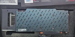XFX Speedster QICK 319 AMD Radeon RX 6800 XT 16GB Black - 4