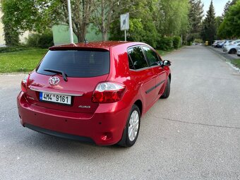 Toyota Auris 1.6 Valvematic - 4