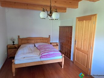 Pronájem rodinného domu ( srubu ) 5+1 na Čeladné Podolánky ( - 4