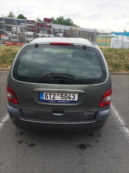 Renault Scénic - 4