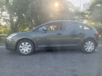 Citroën C4 1.4i 16v - 4
