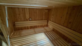 Venkovni sauna s pristreskem 2x2m - 4