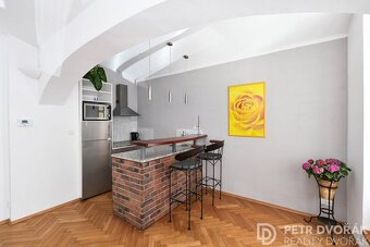 Prodej bytu 1+kk 40,67 m2 Rokycanova, Praha Žižkov - 4
