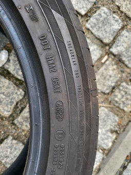 Continental 245/45/19 - 4