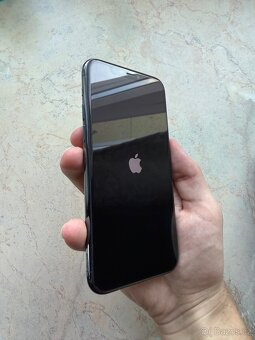 iPhone 11 Pro - 4