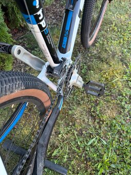 Celoodpružené kolo Cube AMS Pro 20” - 4