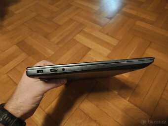 Herní notebook Lenovo Yoga 720 - 4