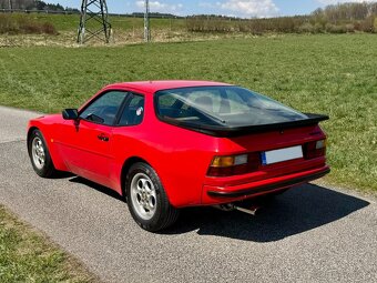 Porsche 944 - 4