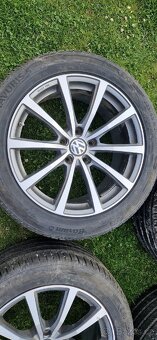 ALU kola + pneu originál VW Touareq 275/45/R20 - 4