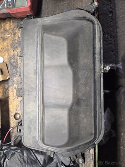 Kryt vstřikovačů OEM 2.0tdci - 4