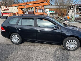 VW Golf 1.6 kombi V - 4