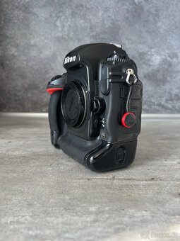 Nikon D3S - 4