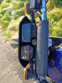 Yamaha DT 125re s original doklady prodám pouze díly - 4