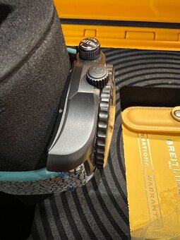 Brietling Emergency 2 “ Bentley Bentayga edition “ - 4
