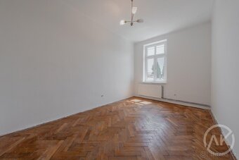 Prodej družstevního bytu 2+1 se zahrádkou, ul. Polanecká - 4