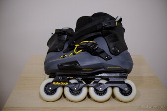 Inline brusle Rollerblade TWISTER EDGE - 4