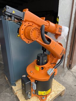 Repasovaný robot Kuka pro svařovací aplikaci - 4