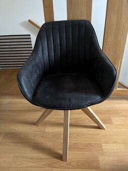 Otočná čalouněná židle - 4