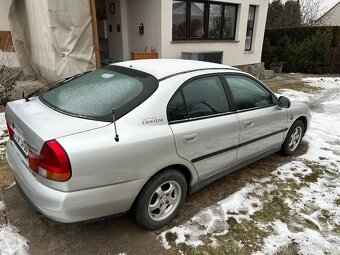 MITSUBISHI CARISMA - 4