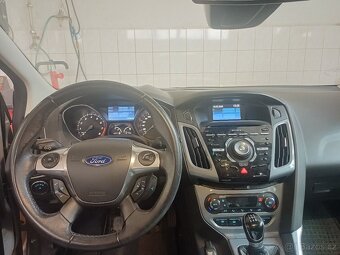 Ford  Focus 1.6 16V 77 kW - 4