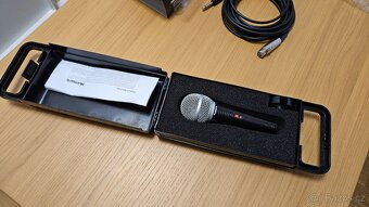 Dynamický mikrofon Numark WM200 (pro DJ / Karaoke / Zpěv) - 4