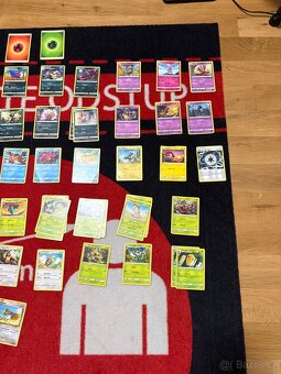 Pokémon karty - 4