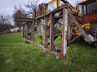 Díly na vůz 5t - 4