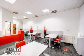 Prodej, komerční/obchodní prostory, 47 m2, Sluneční náměstí - 4