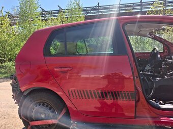 Volkswagen golf 6 1.4tsi havarovaný - 4