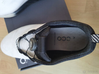 Ecco S-tree boa 41eur - 4