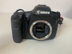 Canon EOS 7D + Canon EFS 18-35mm + Canon EF 70-200mm - 4