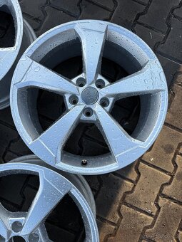 Alu Audi 5x112r19 8J ET 49 - 4
