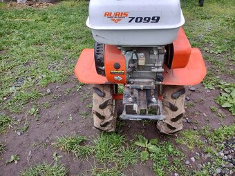 Prodám malotraktor+brz.sklopny vozík a příslušenství - 4