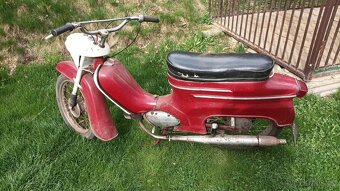 Jawa pionýr - 4