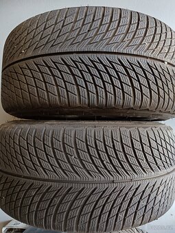 ZIMNI Nesehnatelna dvourozměrná 19"/20" original BMW M3, M - 4