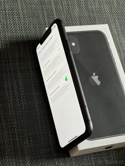 Apple iPhone 11 64GB Black - 4