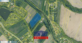 Lukrativní pozemky v centru obce Kamenný Újezd - 4
