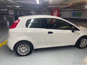Fiat Punto Grande - 4
