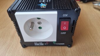 Invertor ( měnič ) 12V na 230V - 4